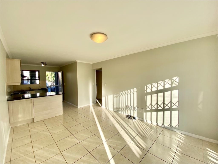 2 Bedroom Property for Sale in Heritage Park Western Cape